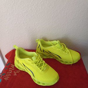 Size: 40  Color: Verde Fluorescente